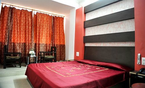 Hotel Gyan Харидвар Экстерьер фото